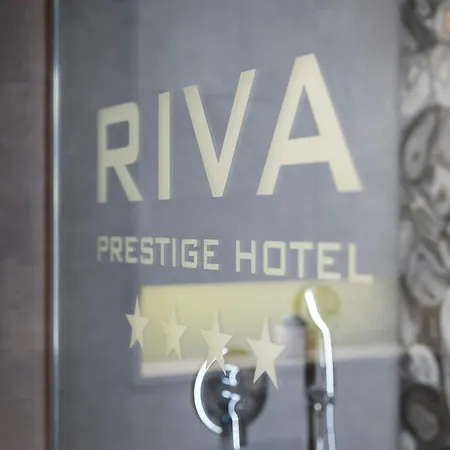 ホテル Riva Prestige 4*