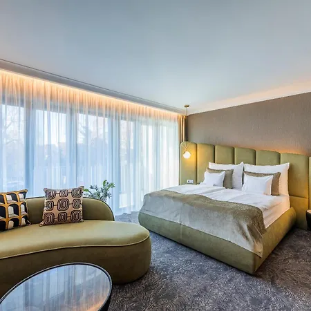 Riva Prestige Hotel 4*